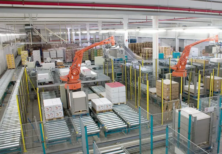 Logistics center in plant 2 Logistics center in plant 2